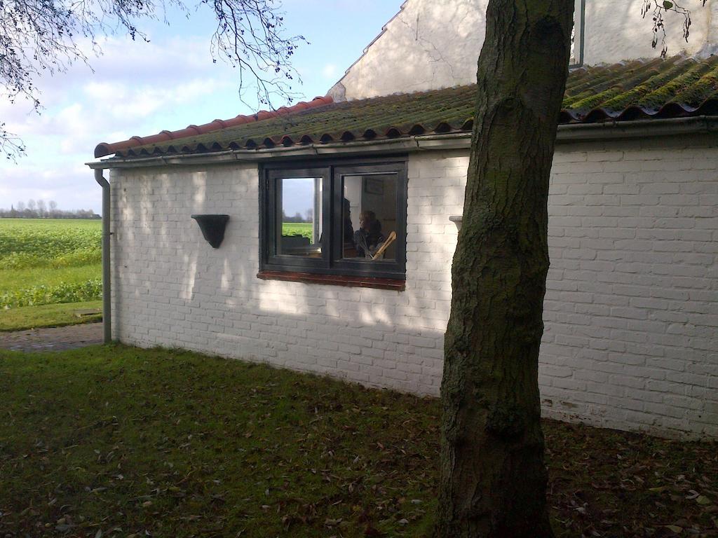Farmhouse Near Beach Kloosterzande Екстериор снимка