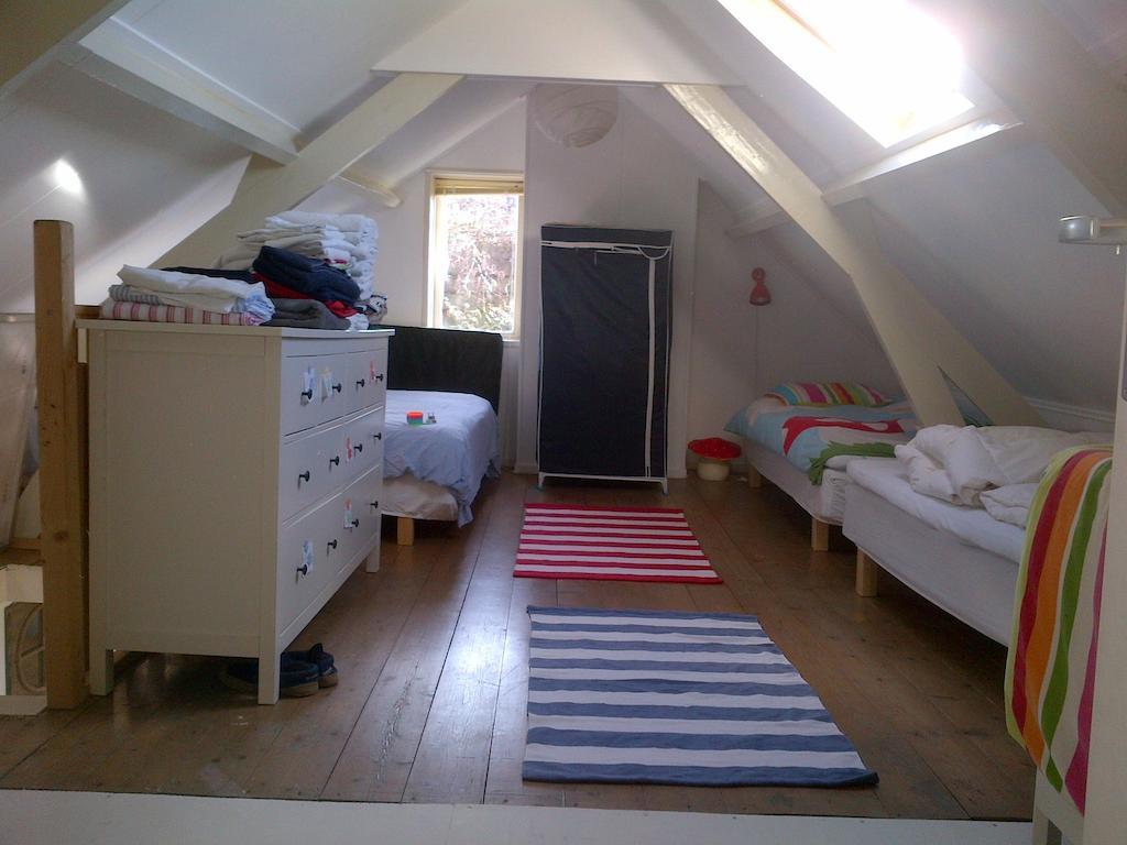Farmhouse Near Beach Kloosterzande Екстериор снимка